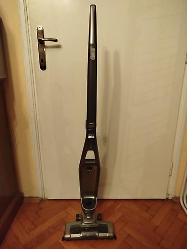 Štapni usisivači: Deo,rucka,papucica/cetka za stapni staubsauger usisivac 14,8 V — 15