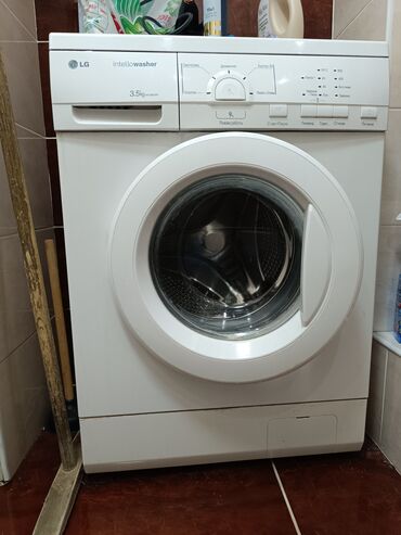 установка стиральной машинки: Стиральная машина LG, Б/у, Автомат, До 5 кг, Компактная