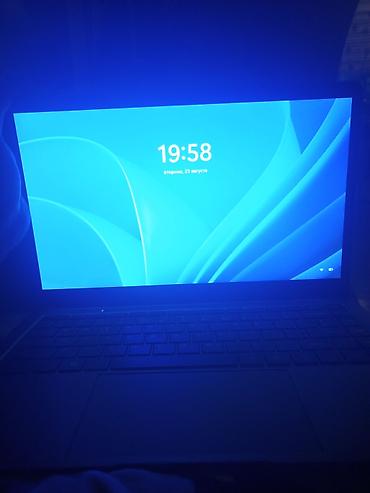 Noutbuk – Intel Celeron N3350, 14–15.6" ekran, Windows 11 Pro Texniki