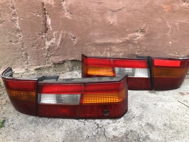купить металлоискатель бу в бишкеке: Комплект стоп-сигналов Toyota 2003 г., Б/у