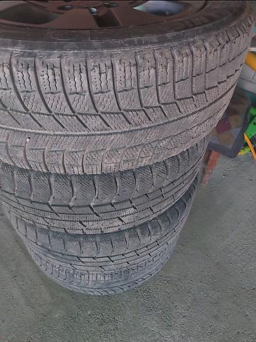 Шиналар жана дисктер: Дөңгөлөктөр монтажда 215 / 55 / R 17, Кыш, Колдонулган, Комплект, Жеңил унаалар, Куйма, тешиктери - 5 — 5