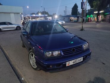 фольксваген бортовой: Volkswagen Vento: 1995 г., 2.8 л, Механика, Бензин, Седан