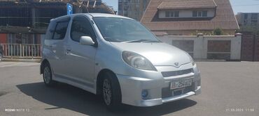 Toyota: Toyota Funcargo: 2002 г., 1.3 л, Автомат, Бензин, Универсал