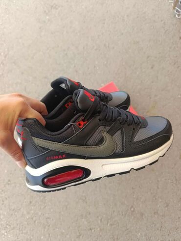 air max 720 818 metallic silver: Trainers, size - 42