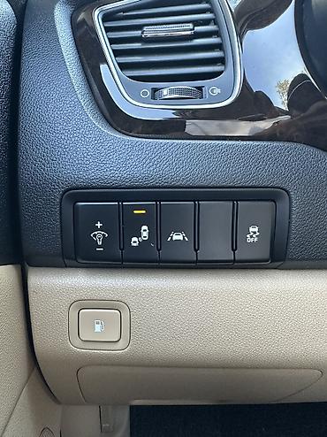 Kia: Kia Carnival: 2019 г., 2.2 л, Автомат, Дизель, Минивэн — 15