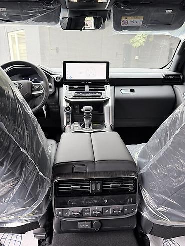 lend cruizer: Toyota Land Cruiser: 2026 г., 3.5 л, Автомат, Бензин, Внедорожник — 8