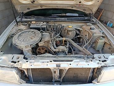 Audi: Audi 80: 1992 г., 2 л, Бензин, Седан — 2
