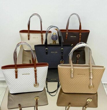 torbe b: Elegantna torbica, Michael Kors