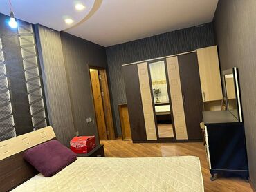 Yeni tikili: Bakıxanov qəs., 3 otaqlı, Yeni tikili, 110 kv. m -da lalafo.az — 4 Yeni tikili: Bakıxanov qəs., 3 otaqlı, Yeni tikili, 110 kv. m — 4