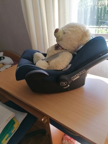 Autosedišta: Auto sediste i nosiljka, marke MAXI - COSI. Za uzrast 13 kg. Made in — 5