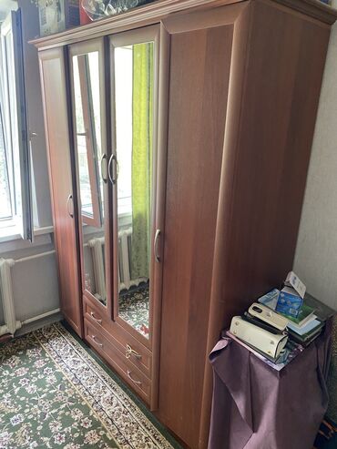 костюм мишки для взрослых купить: Шкаф для одежды, Б/у, Прямой