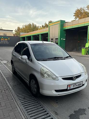 фе: Honda Fit: 2003 г., Автомат, Бензин, Хэтчбэк — 1