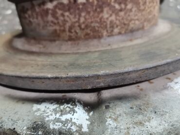 Auto delovi: Glavcina levog prednjeg tocka Lada 2121,21213 Niva 24mm br.4. Polovna — 13