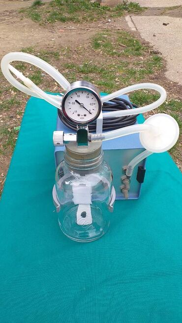 Ostali medicinski proizvodi: Vakum aparat Aspirator 
Kao sa slika
Ne odgovaram na SMS — 2