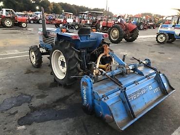 Другие тракторы: Продается японский трактор Iseki TL2300 с фрезой.Техника в пути есть — 4