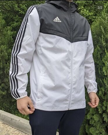 найк теч флиск: Абсолютно новая мужская ветровка Adidas Привезённая из США Размеры: S