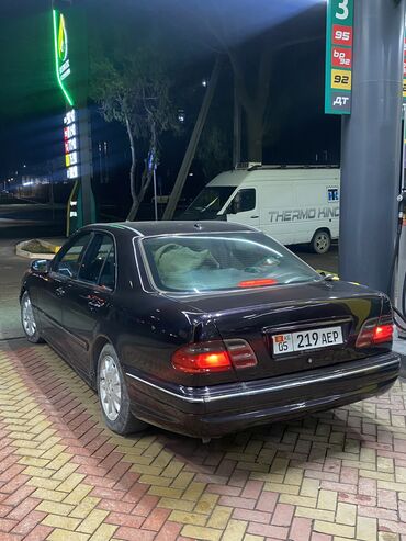 Mercedes-Benz: Mercedes-Benz E-Class: 2000 г., 3.2 л, Типтроник, Бензин, Седан — 6