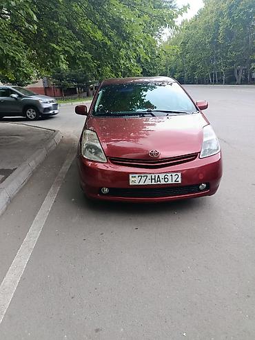 renault megane 2: Toyota Prius: 1.5 l | 2005 il Sedan — 2