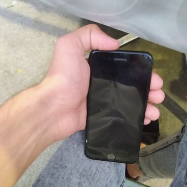 iphone 8 qiymeti irşad: IPhone 7, 128 GB, Qara, Barmaq izi