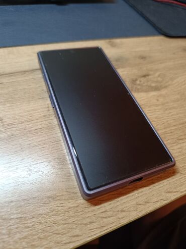 телефны: ZTE Nubia Red Magic 8 Pro, Колдонулган, 256 ГБ, түсү - Кара, 2 SIM