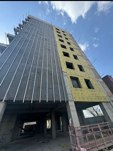 продам магазин: Продаю Магазин В жилом доме, 82 м², ПСО (под самоотделку), Отдельный вход, 1 этаж