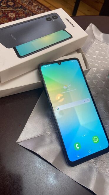 вытяжка 1000 куб м: Samsung Galaxy A6, 128 ГБ, цвет - Черный