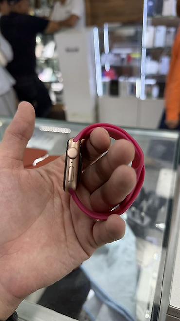 honor x: Apple Watch SE (1 generation), GPS, 40 мм Корпус: алюминий цвета — 2