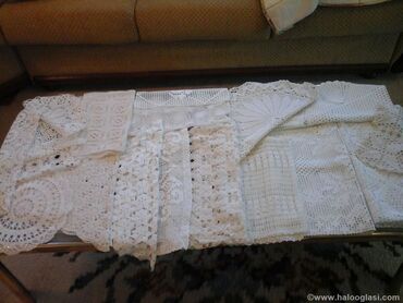 ručni secko: Doilies