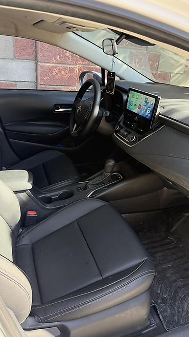 Toyota: Toyota Corolla: 2023 г., 1.8 л, Вариатор, Гибрид, Седан — 9