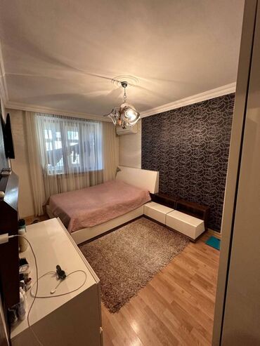 Uzunmüddətli kirayə mənzillər: Əhmədli metrosu,Katvnin arxasında,9 mərtəbənin,9-cu mərtəbəsində,3 — 4