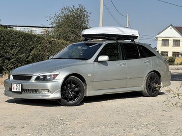 продаю или меняю с доплатой мне: Toyota Altezza: 2002 г., 2 л, Автомат, Бензин, Универсал