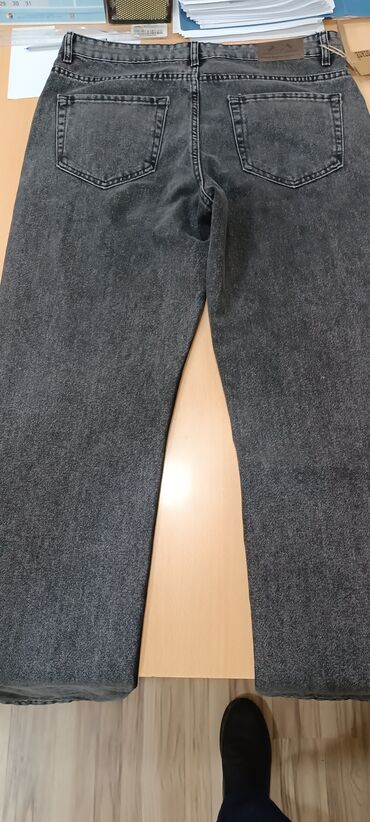 Kurtkalar: Qara-boz “washed” effekti olan kişi cins şalvar tezedir 34 plcude