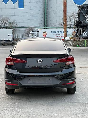 Hyundai: Hyundai Avante: 2019 г., Седан — 4