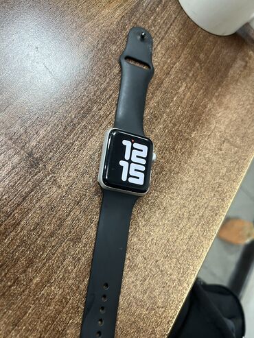 Наручные часы: Apple watch 3 42мм silver Есть царапинка на корпусе Стекло защитное