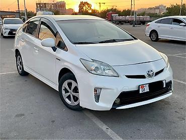 1: Toyota Prius: 2013 г., 1.8 л, Гибрид, Хэтчбэк — 2