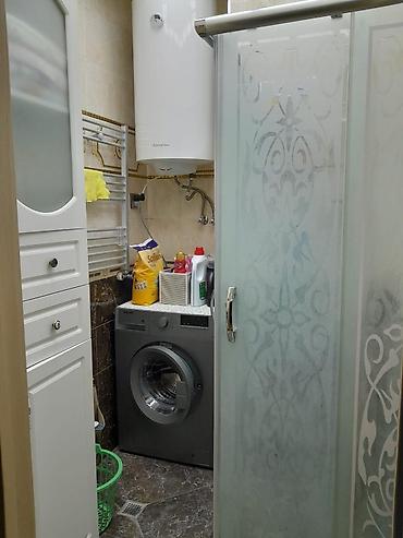 statistika: 3 otaqlı, Yeni tikili, m. Nizami, 90 kv. m — 8