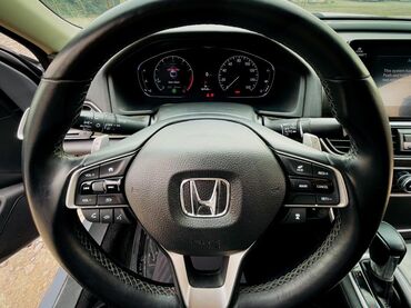 авто в рассрочку без первоначального взноса: Honda Accord: 2018 г., 1.5 л, Вариатор, Бензин, Седан