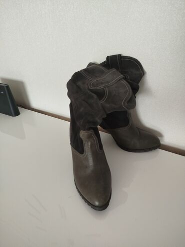 кожаные ботинки женские: Ботинки и ботильоны 38, цвет - Серый