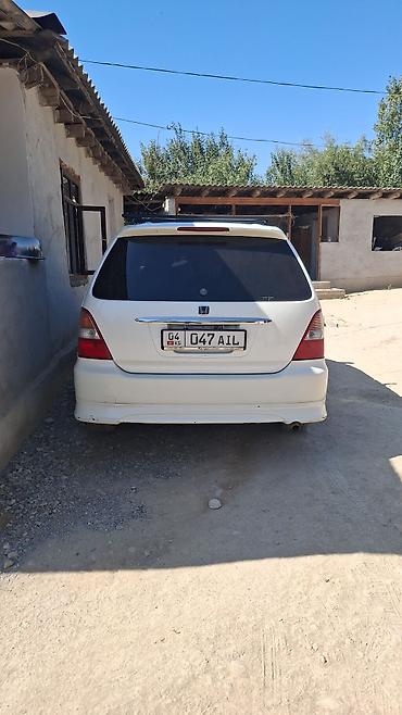 автомаш: Honda : 2000 г., 2.3 л, Автомат, Бензин, Минивэн — 2