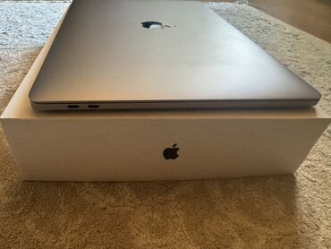 Noutbuk və netbuklar: İşlənmiş Apple MacBook, 15 ", Intel Core i7, 256 GB