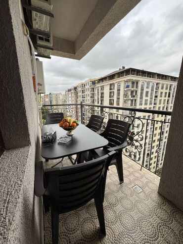 Mənzil kirayələyirəm: 3 otaqlı, 120 kv. m — 16