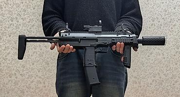 орбизный автоматы: Продается орбизный пистолет-пулемет HK MP7. В наборе: -Прицел — 2
