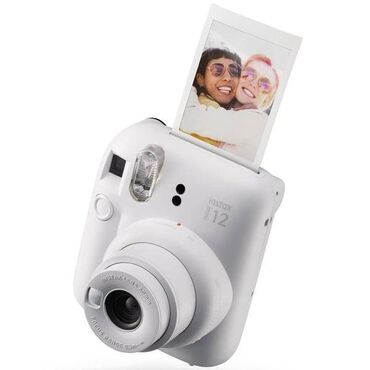 foto kamera: "Fujifilm Instax Mini 12 Clay White, ən yaddaqalan anlarınızı anında