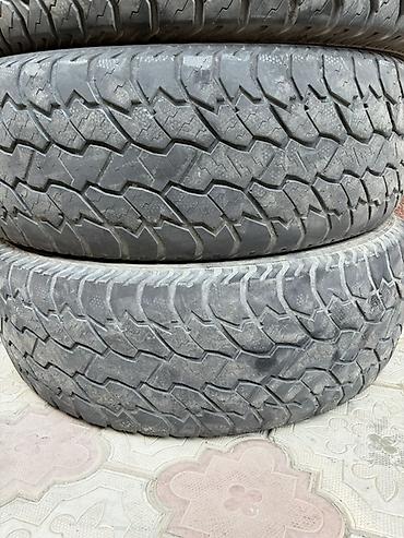 грязевая шины: Комплект из 4 внедорожных шин All-Terrain (AT). Размер: 265/70 R17 — 3