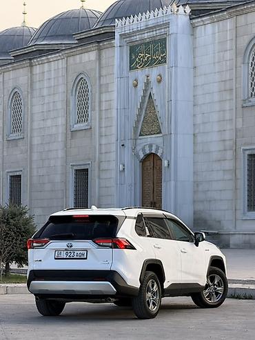 обмен овто: Toyota RAV4: 2019 г., 2.5 л, Автомат, Гибрид, Кроссовер — 4