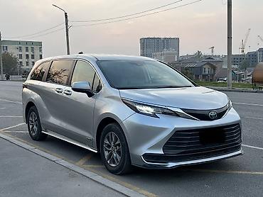 taiota voxy: Toyota Sienna: 2021 г., 2.5 л, Автомат, Гибрид, Минивэн — 1