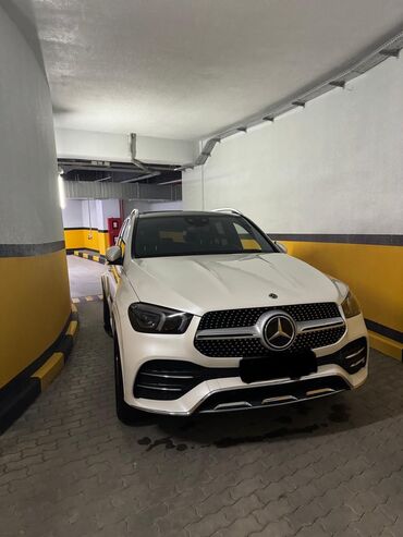 mercedes glc: Mercedes-Benz GLE-Class AMG: 3.5 l | 2021 il Universal