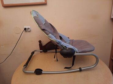 Njihalice: Lezaljka,nosiljka,krevetic sa pojasevima za bebe — 8