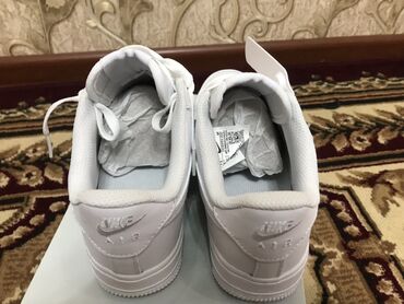 Кроссовки и спортивная обувь: Кроссовки Nike Air Force 1 Low (белые) - Классическая модель AF1 — 3