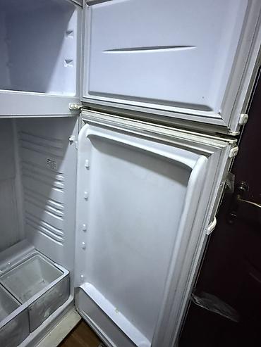 mini refrigerator: Однокамерный холодильник с верхней морозильной камерой — 3